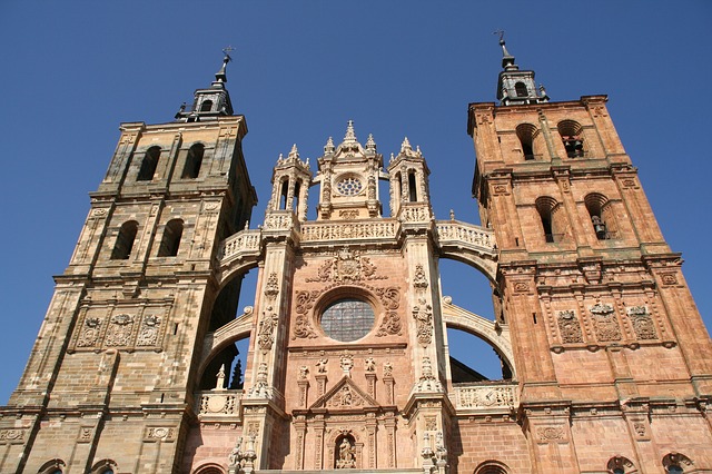astorga katedrála ve španělsku.jpg